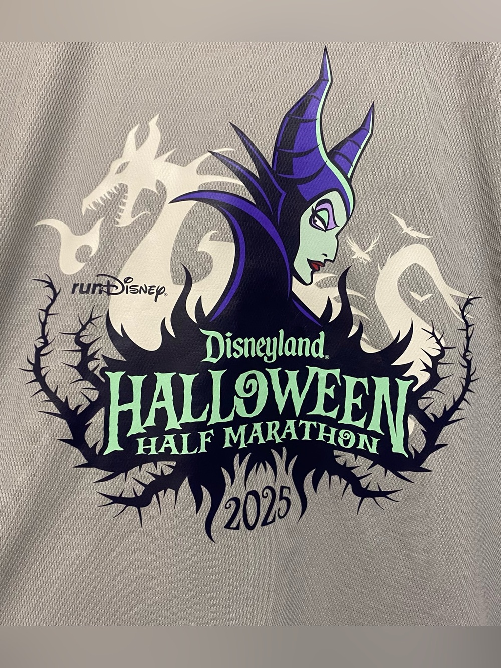 Disney Womens Shirt M Disneyland Halloween Half Marathon Run Gray Maleficent